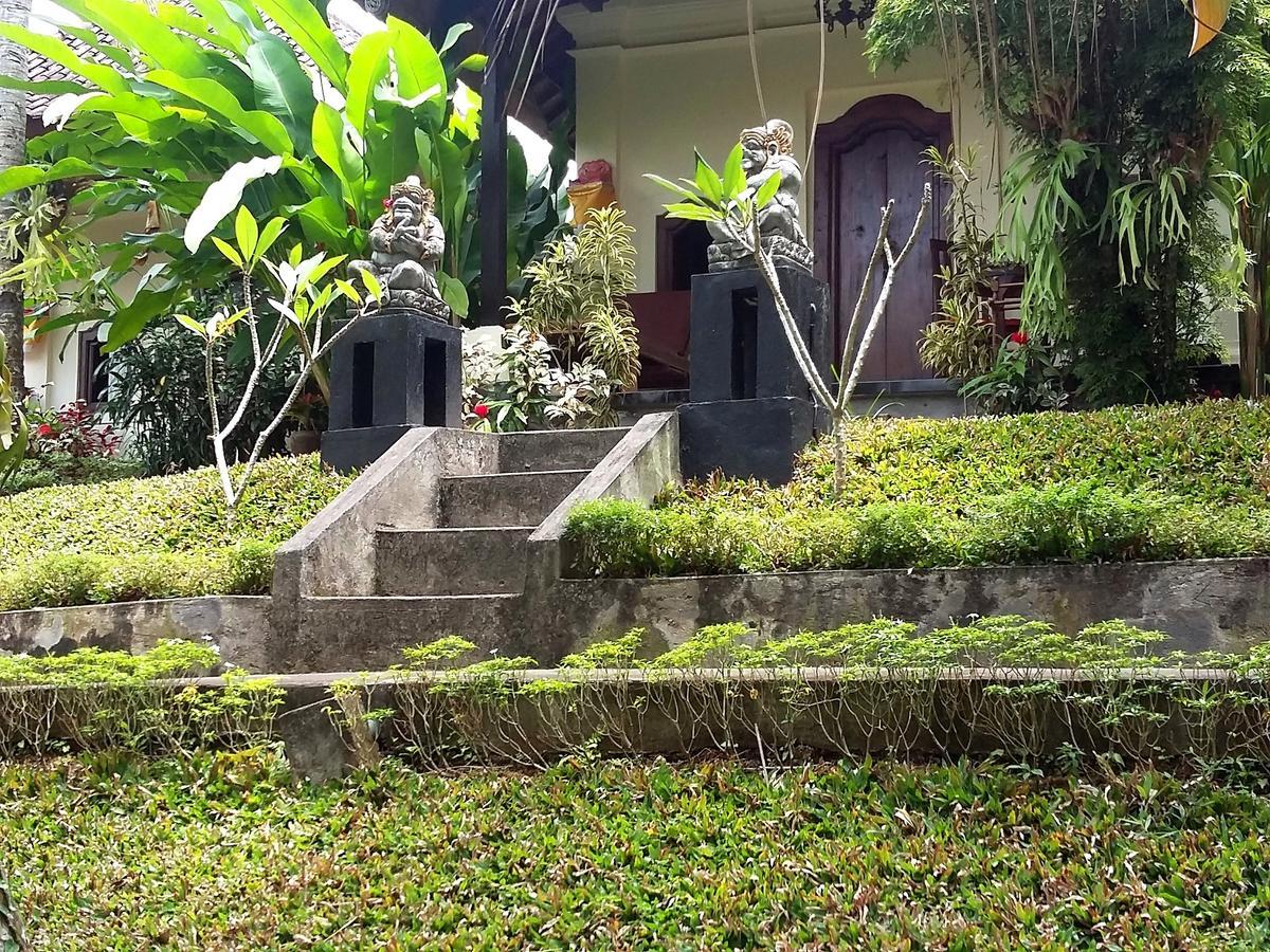 Puri Asri 2 Bungalow 3* Ubud